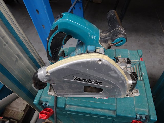 Invalzaag makita + geleidingslat - afbeelding 4 van  4