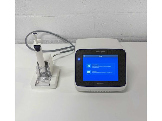 Invitrogen - neon nxt elektroporatiesysteem - pd 12/2023 - afbeelding 5 van  10