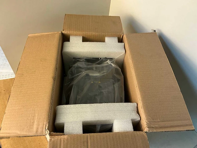 Invt gd310-011g-4-ul frequentieregelaar - afbeelding 2 van  6