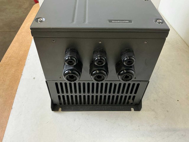 Invt goodrive350 frequentieregelaar - afbeelding 3 van  7