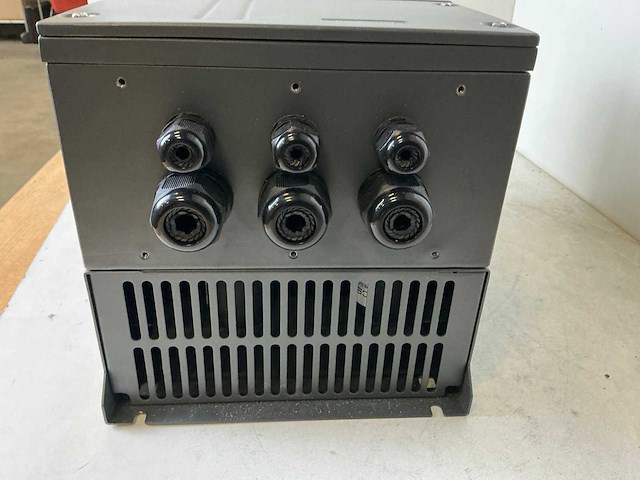 Invt goodrive350 frequentieregelaar - afbeelding 4 van  7
