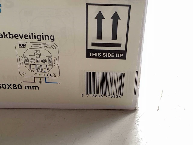 Ion industries wandcontactdoos met deksel (10x) - afbeelding 4 van  4