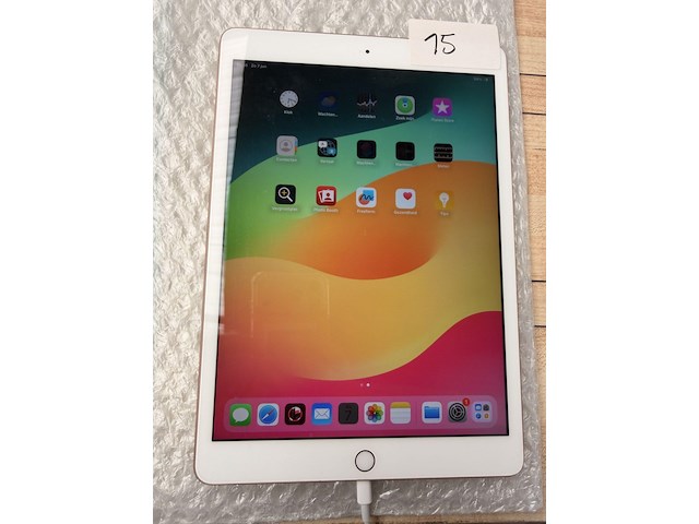 Ipad 2020 8th gen. - afbeelding 1 van  6
