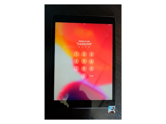 Ipad 7e generatie wi-fi - afbeelding 2 van  8