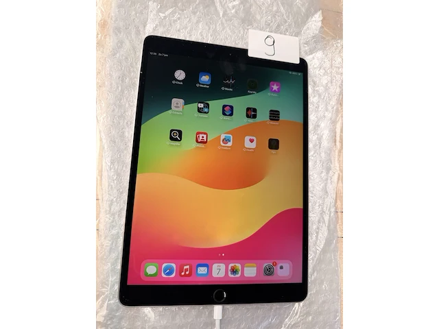 Ipad pro 10,5 inch - afbeelding 1 van  8