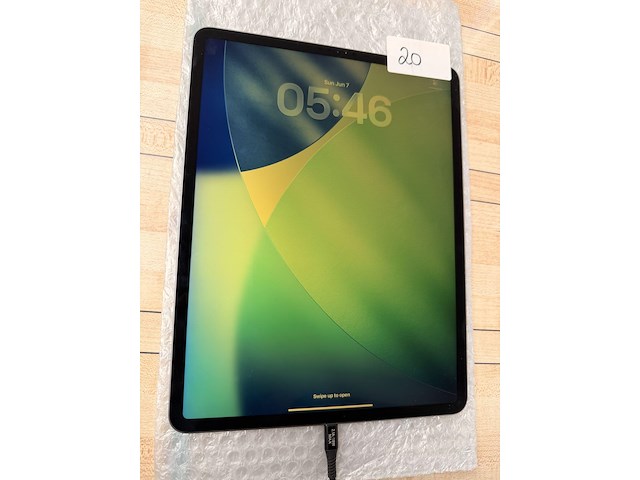 Ipad pro 12.9 inch - afbeelding 1 van  7