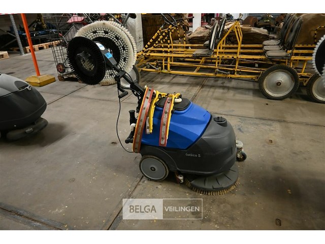 Ipc schrobzuigmachine - afbeelding 1 van  7