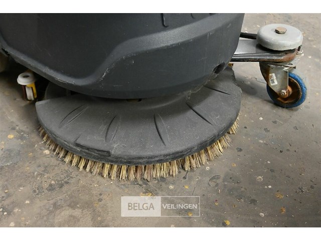 Ipc schrobzuigmachine - afbeelding 3 van  7