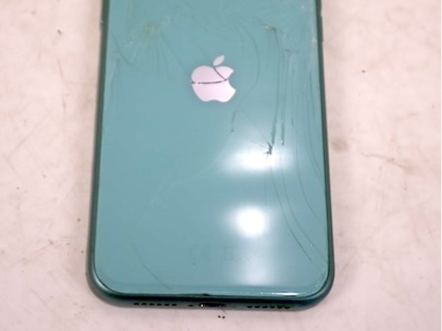 Iphone 11 groen - afbeelding 5 van  5