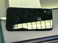 Iphone xr - afbeelding 2 van  3