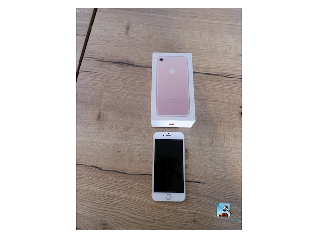 Iphone - afbeelding 1 van  7