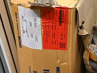 Ipo tube rol - afbeelding 3 van  3