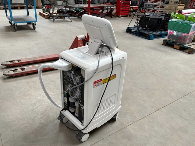 Ir medical hm-dl220 diode laser system - afbeelding 2 van  4