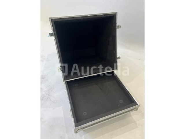 Ir18ur | stolp flightcase voor studio / binnen rack van 18u - afbeelding 3 van  4