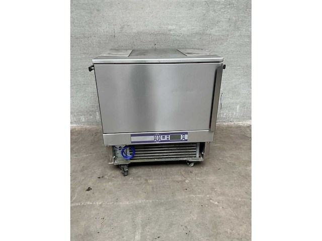 Irinox - ef 20.1 - blast chiller freezer - afbeelding 2 van  5