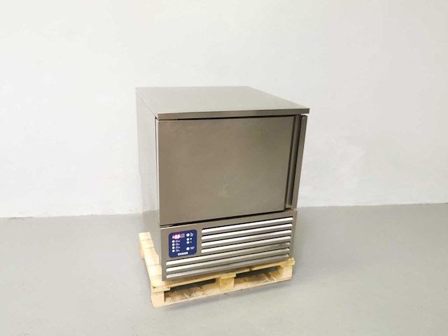 Irinox - prime - blastvriezer - afbeelding 1 van  2