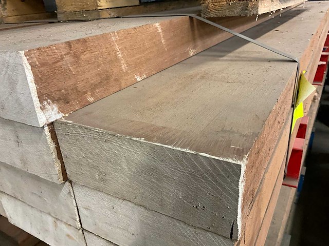 Iroko balken (13x) - afbeelding 4 van  4