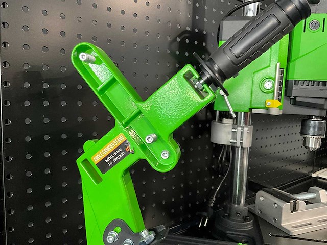 Iron - afbeelding 3 van  6