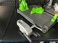 Iron - afbeelding 4 van  6