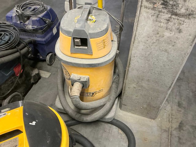 Ironside en ghibli diverse industriële stofzuigers (2x) - afbeelding 2 van  5