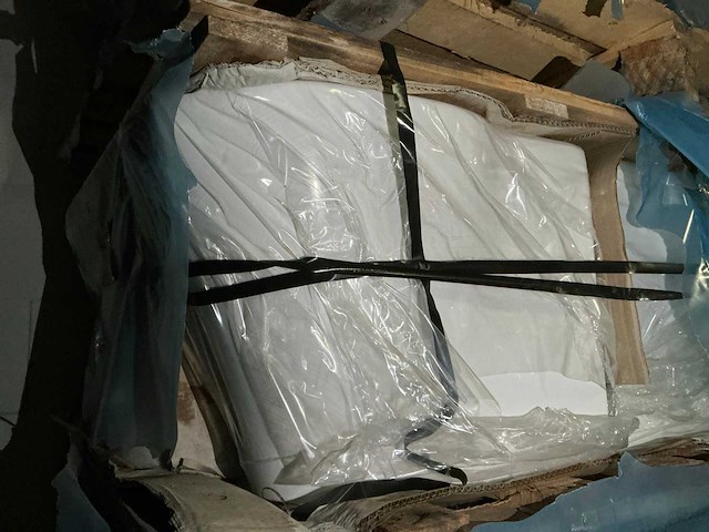 Isarca tbw bwl white ab toilet (12x) - afbeelding 1 van  3