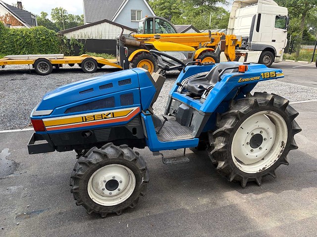 Iseki - landhope 185 - vierwielaangedreven landbouwtractor - afbeelding 1 van  7
