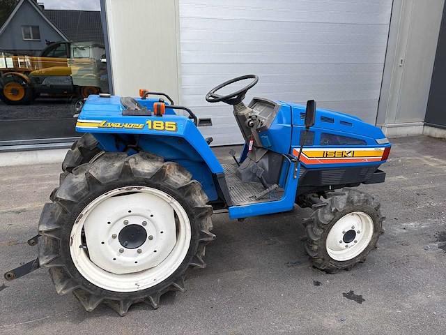 Iseki - landhope 185 - vierwielaangedreven landbouwtractor - afbeelding 5 van  7