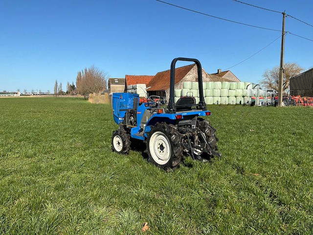 Iseki - sial tx17 - iseki tx17 compact tractor - afbeelding 11 van  14