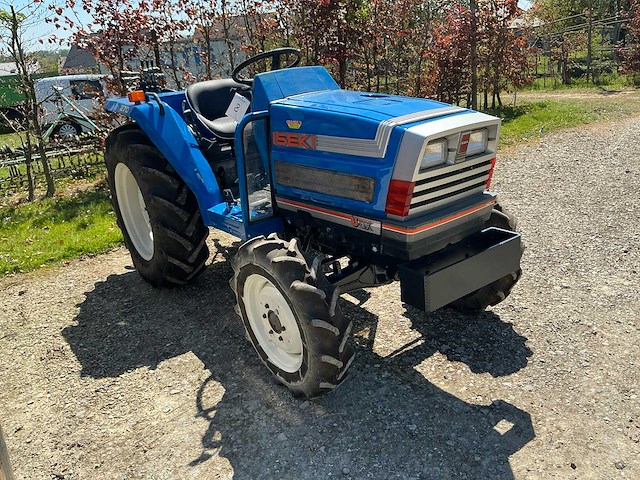 Iseki 270 minitractor - afbeelding 3 van  9