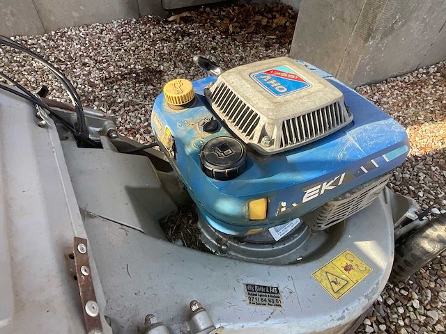 Iseki benzine grasmaaier sw521 e01 grasmaaier - afbeelding 4 van  7