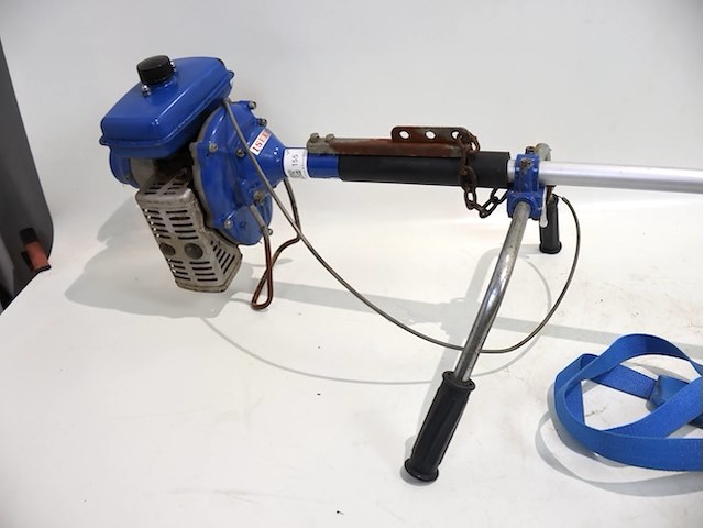 Iseki bosmaaier - afbeelding 2 van  5