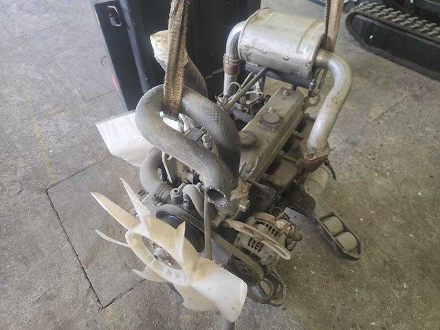 Iseki e4cd dieselmotor - afbeelding 8 van  14