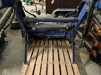 Iseki frontlader met klemriek - afbeelding 8 van  8