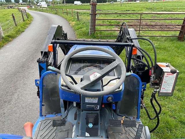 Iseki geas 233 met frontlader - afbeelding 7 van  26