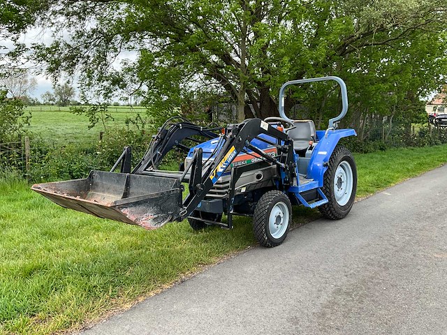 Iseki geas 233 met frontlader - afbeelding 1 van  25