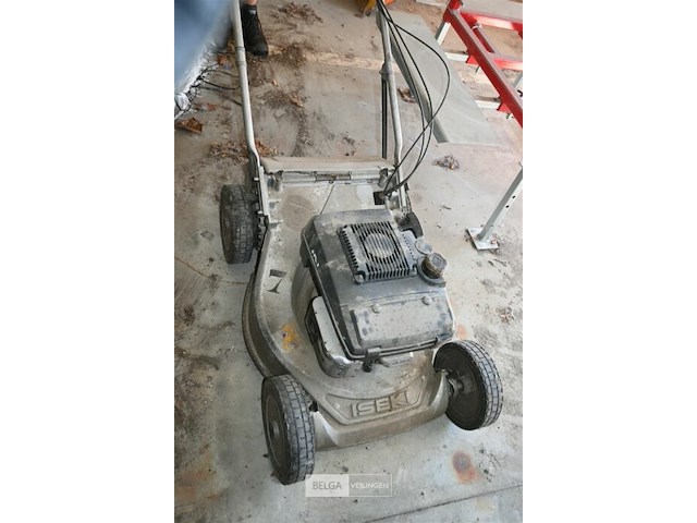 Iseki grasmachine - afbeelding 4 van  5