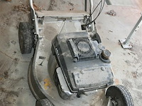 Iseki grasmachine - afbeelding 4 van  5
