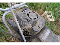 Iseki hk100v benzine vloerborstelmachine - afbeelding 6 van  10