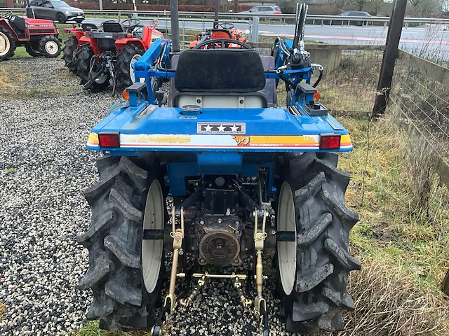 Iseki landhope 160 minitractor - afbeelding 12 van  17
