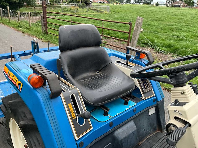 Iseki landhope 17 minitractor met bijhorende frees - afbeelding 5 van  26