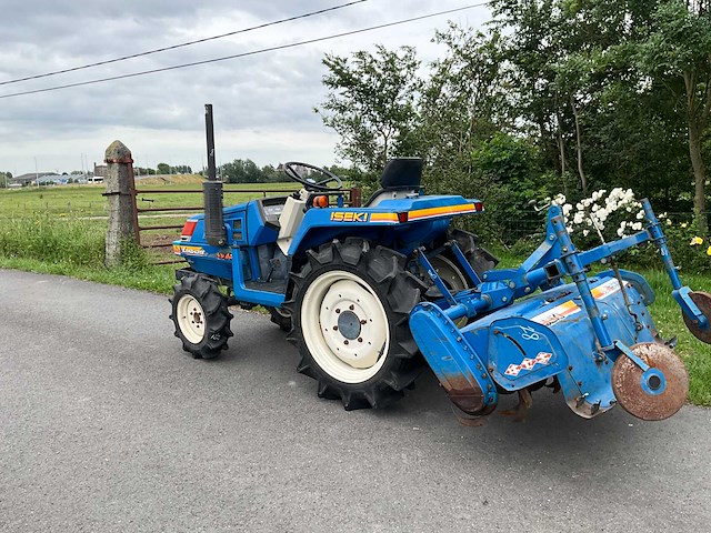Iseki landhope 17 minitractor met bijhorende frees - afbeelding 25 van  26