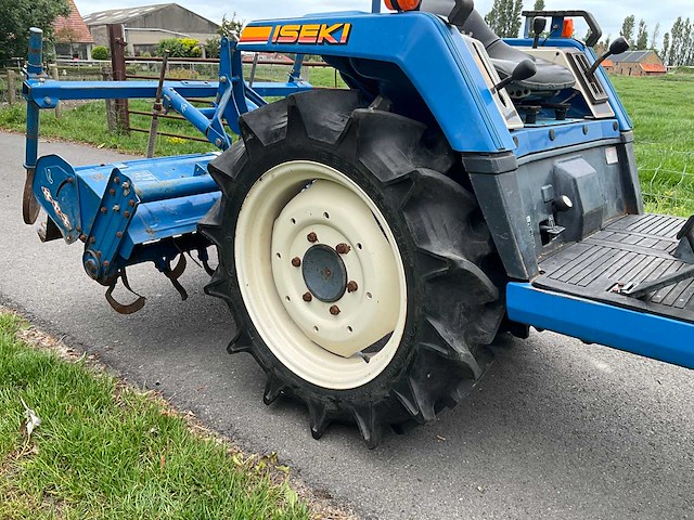 Iseki landhope 17 minitractor met bijhorende frees - afbeelding 26 van  26