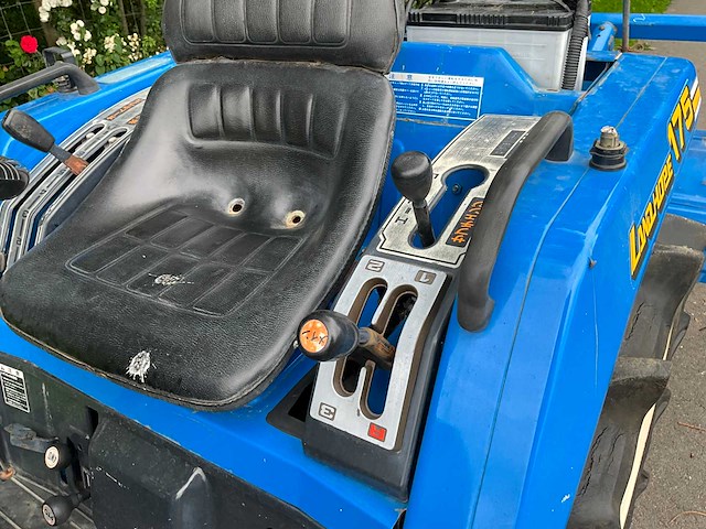 Iseki landhope 175 minitractor + grondfrees - afbeelding 15 van  24
