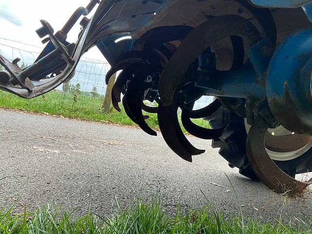 Iseki landhope 175 minitractor + grondfrees - afbeelding 17 van  24