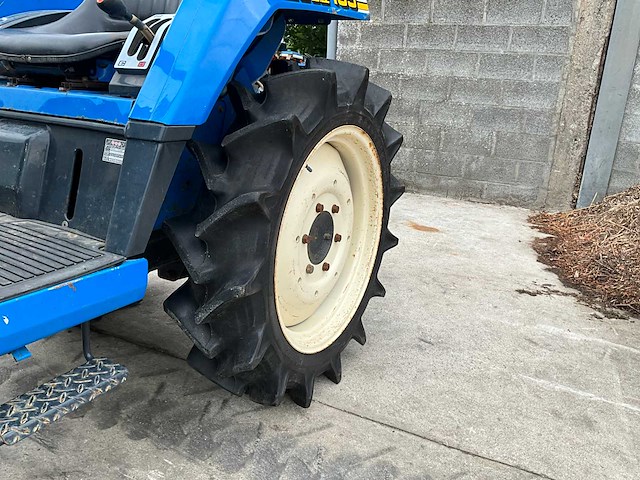 Iseki landhope 185 minitractor - afbeelding 2 van  19