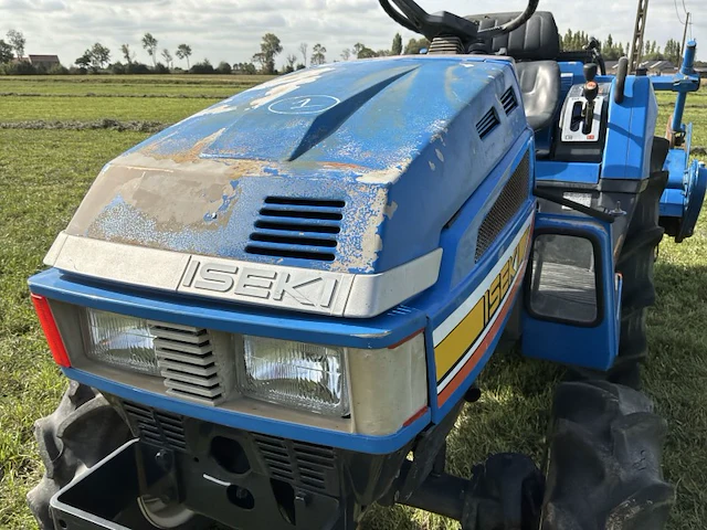 Iseki landhope tu165f vierwielaangedreven minitractor met grondfrees - afbeelding 3 van  24