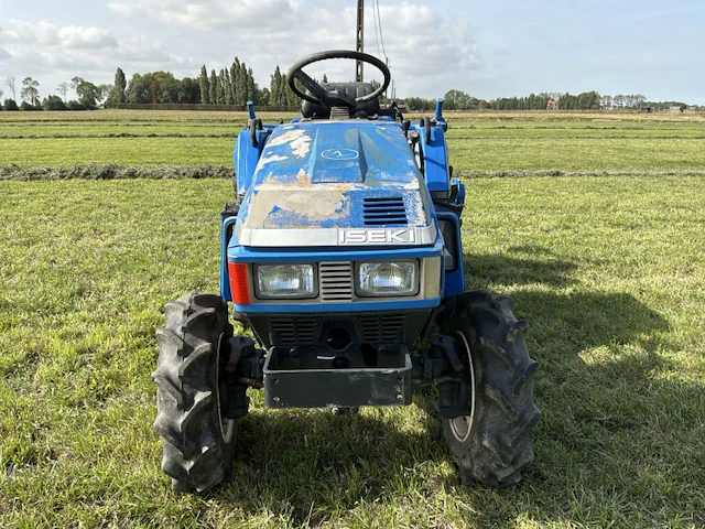 Iseki landhope tu165f vierwielaangedreven minitractor met grondfrees - afbeelding 12 van  24