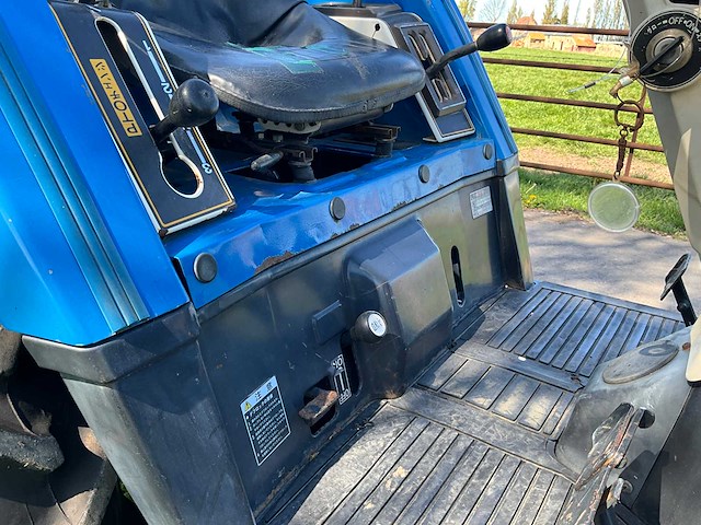 Iseki landhopetu180 minitractor - afbeelding 11 van  22