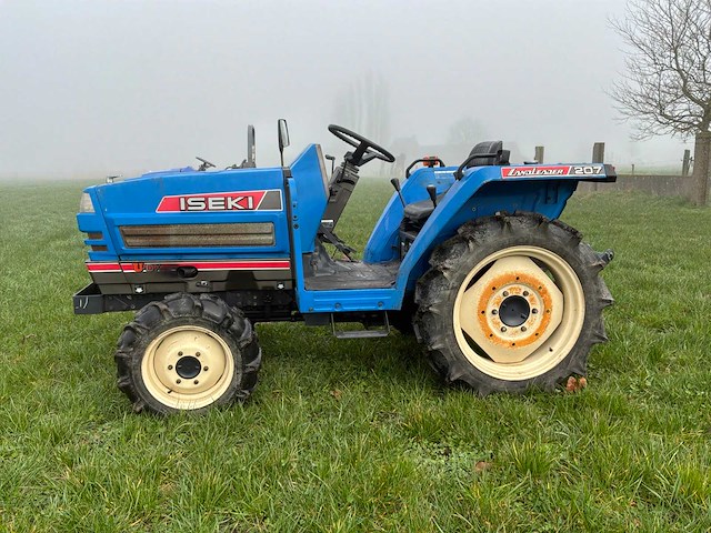 Iseki landleader 207 minitractor - afbeelding 5 van  11