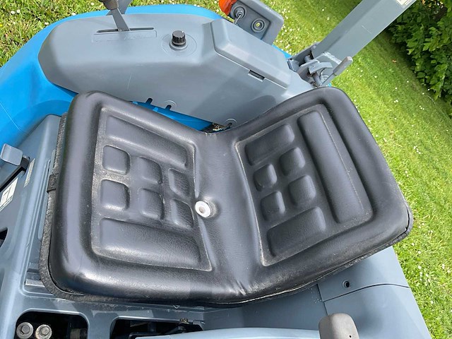 Iseki minitractor - afbeelding 16 van  31